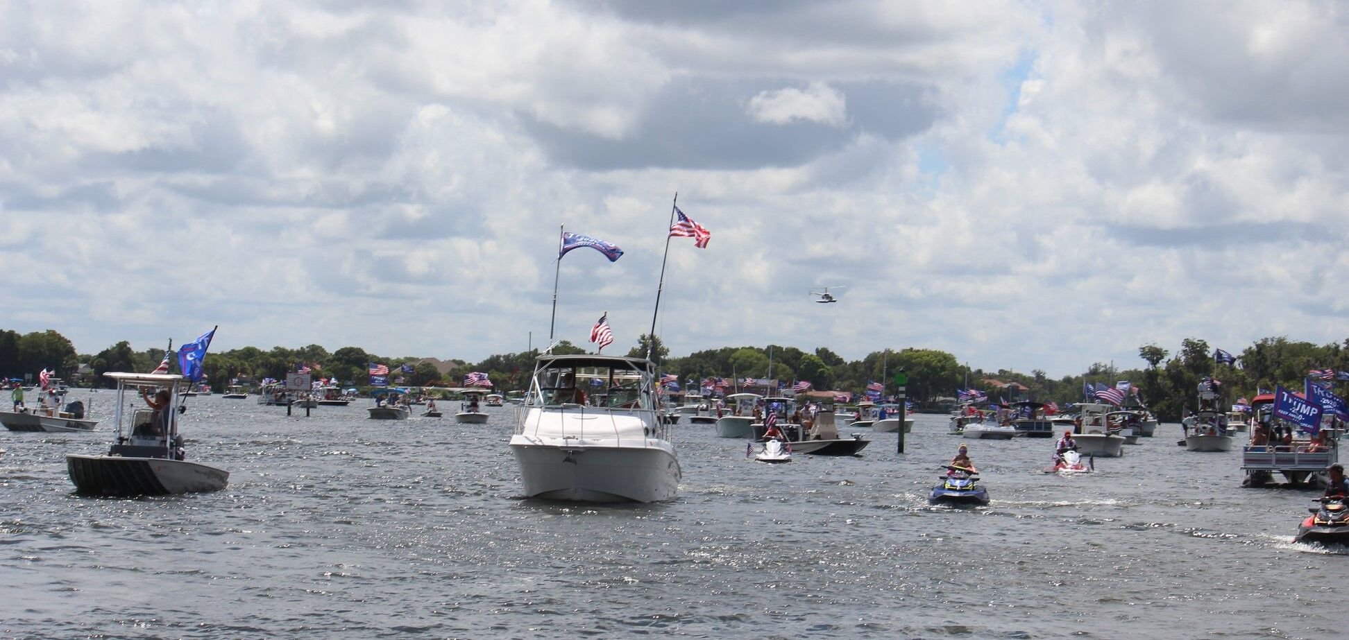 boat parade1.jpg